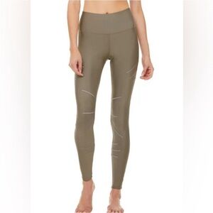 ALO Yoga High-Waist Sequence Legging - Olive Branch